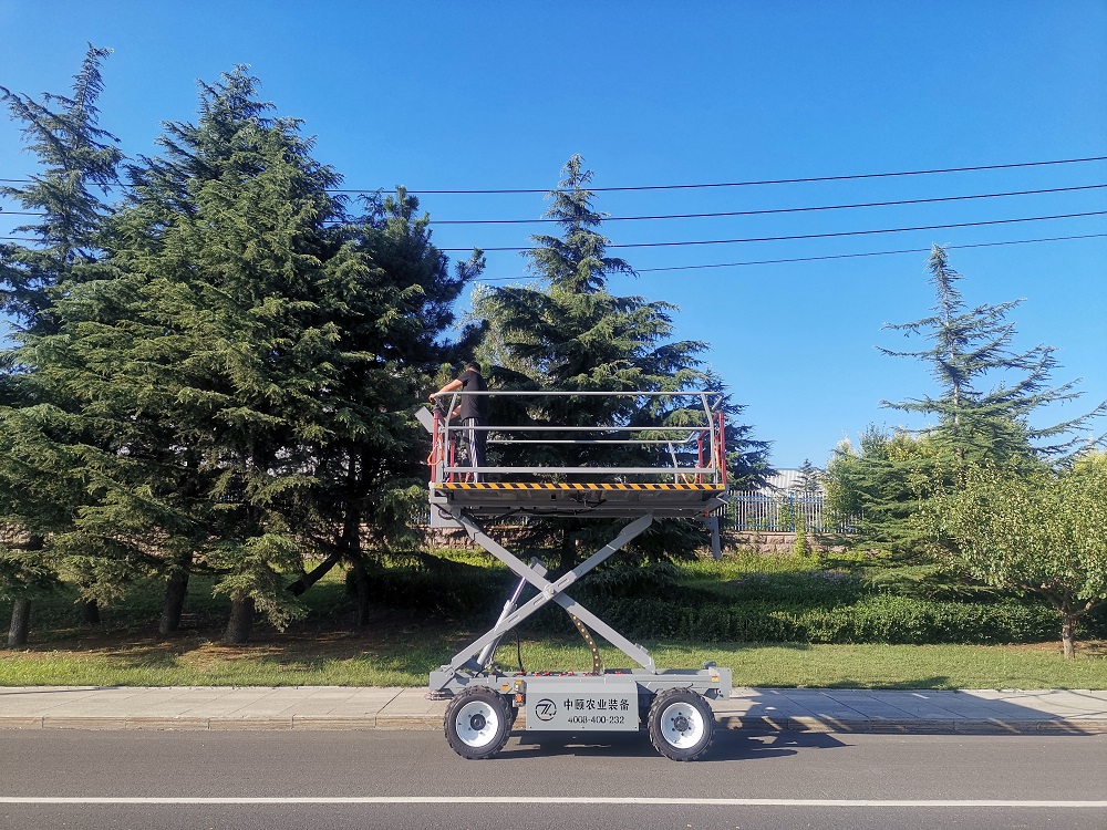 4GP-1200 基本型 電驅(qū)動 果園作業(yè)平臺